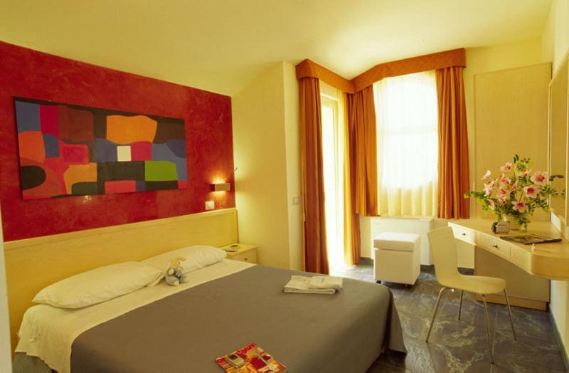 Residence Anchisemare Alba Adriatica Szoba fotó
